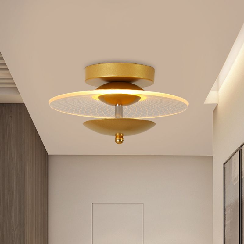 Runde Acryl halb Flush Light Contemporary Black/Gold Finish LED -Deckenbeleuchtung in warmem/weißem Licht für Korridor