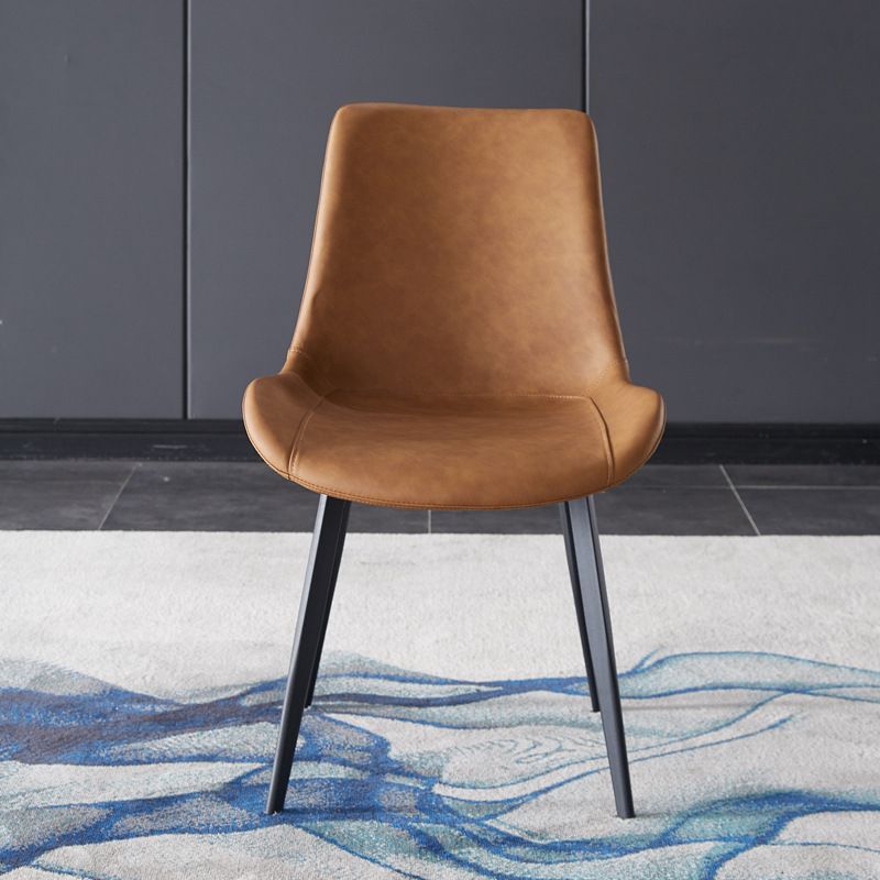 Chaise de cuir en faux cuir de style moderne 20 '' Chaise de restauration Parsons large pour un usage domestique