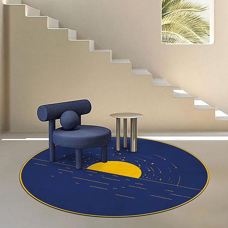 Funky Modernism Rug Blue Sun Pattern Rug Pet Friendly Anti-Slip Washable Area Rug for Decoration