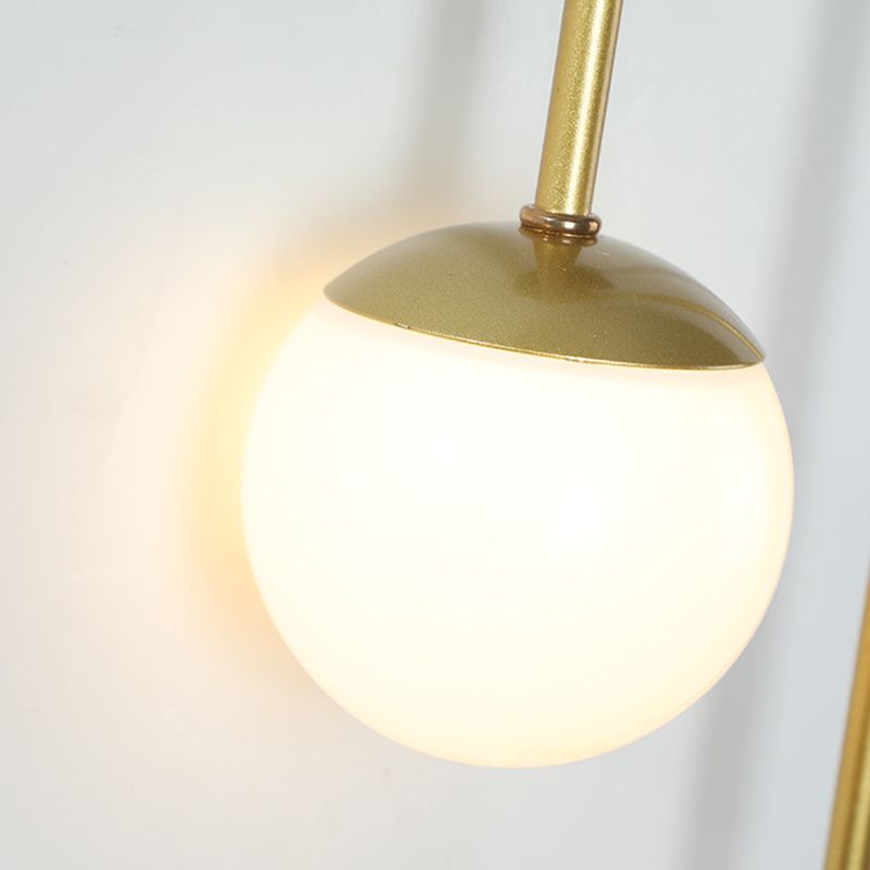 Modern Unique Shape Wall Mount Light Fixture 2 Light Wall Light Sconce in Gold