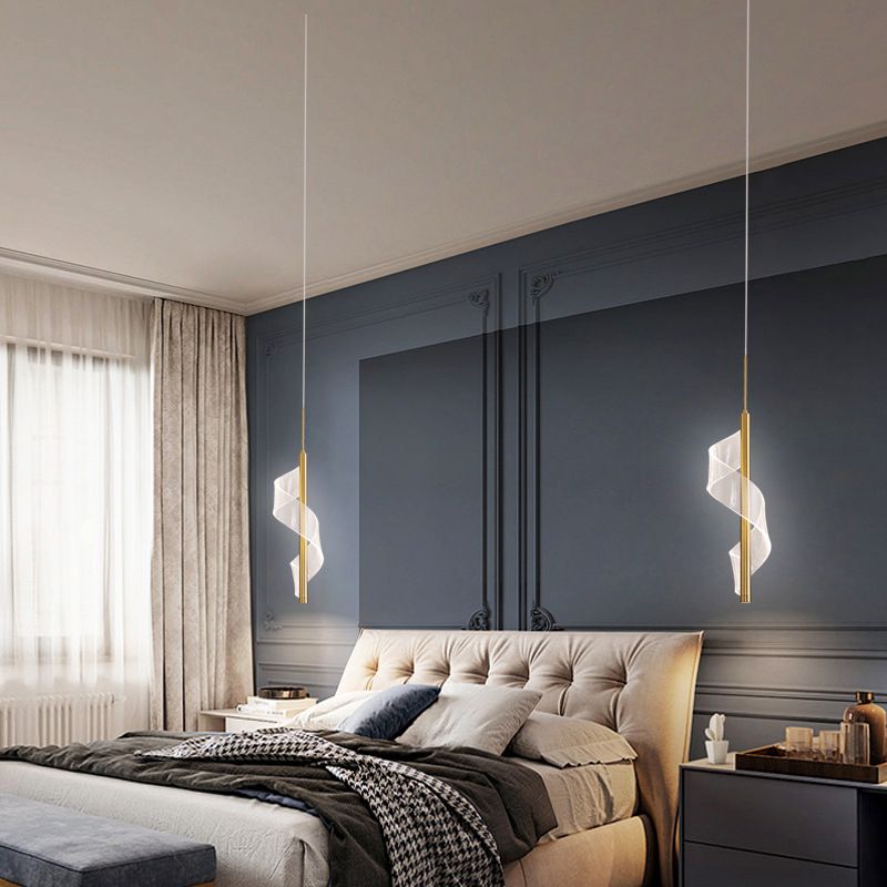 Gouden lineaire vorm led hanglamp moderne minimalistische metalen hanglamp voor woonkamer