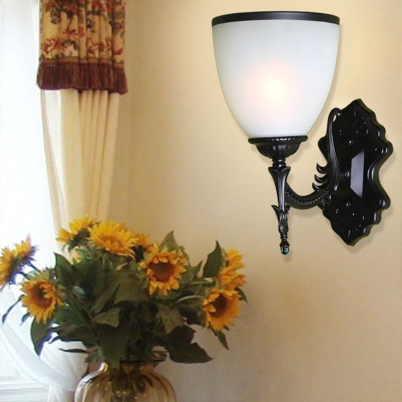 Éclairage mural à un seul bulbe