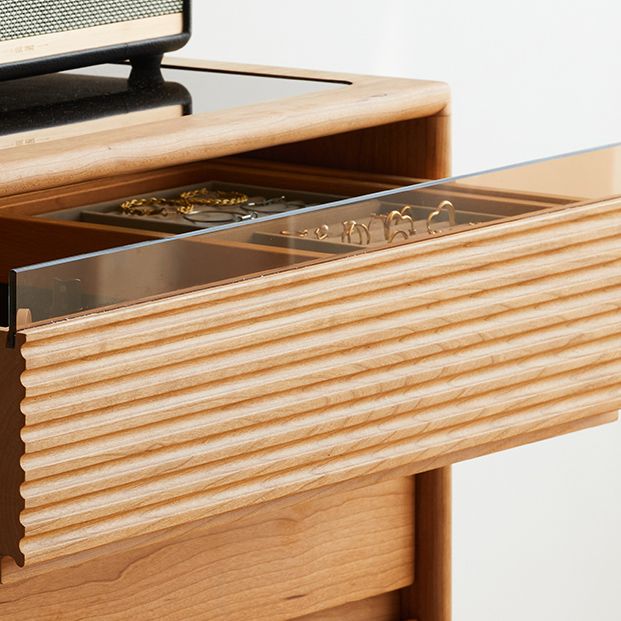 Mid-Century Modern Chest with 5 Drawers and Glass Top in Natural