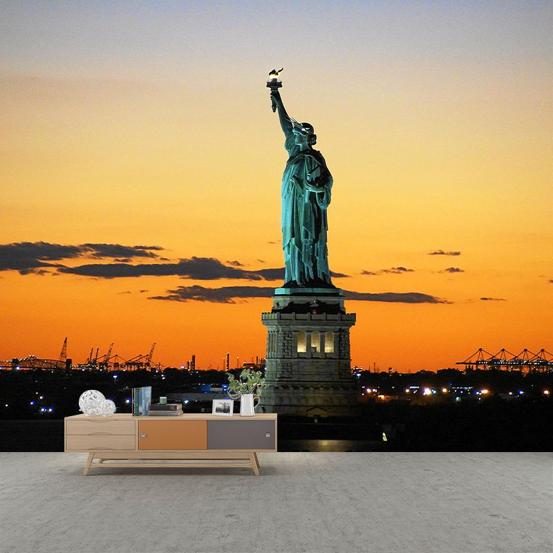 Statue of Liberty Building Mural Moisture Resistant Living Room Wall Mural