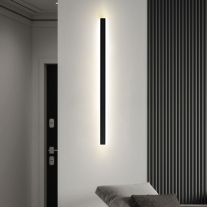 Éclairage de mur en métal linéaire