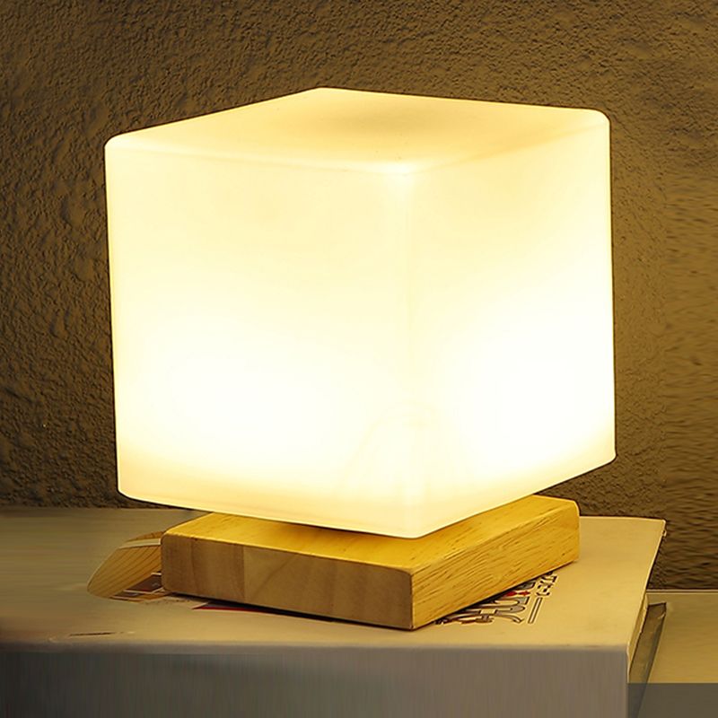 Lampada da tavolo geometrica in stile nordico lampada da scrivania in vetro moderno per la camera da letto dello studio