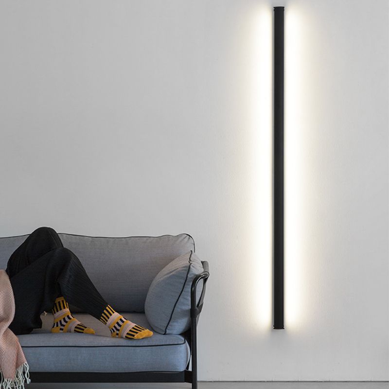 Metal Linear Shape Wall Lighting Modern Style 1 Light Wall Mounted Light Fixture in Black