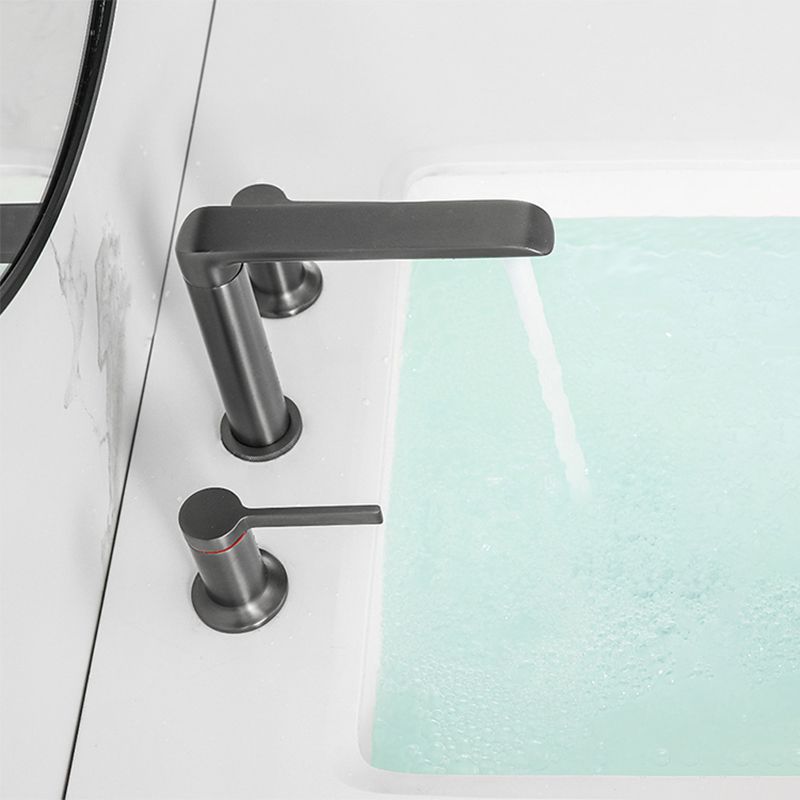 Modern Deck Mounted Copper Roman Tub Faucet Low Arc Roman Tub Faucet Set
