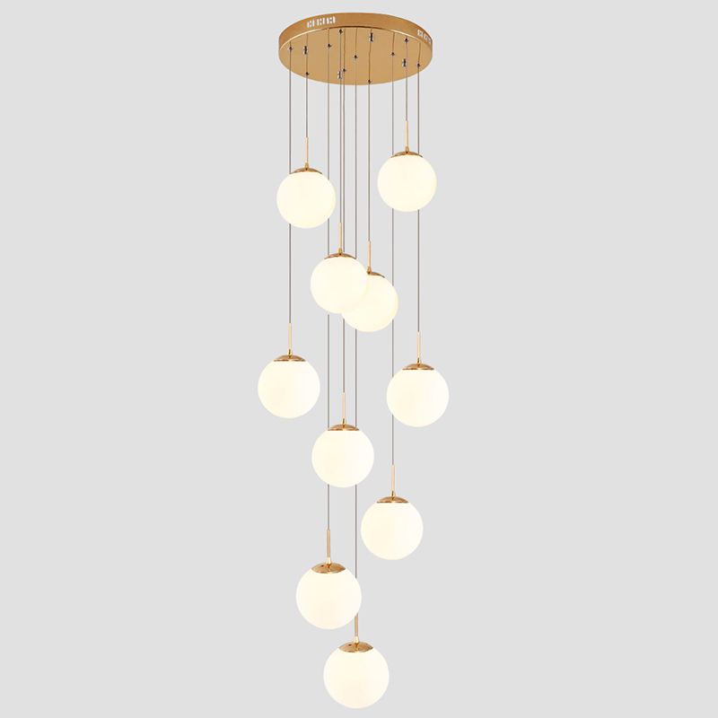 Creme Blasen Multi -Anhänger Deckenleuchte Minimalismus weiße Glas Treppe Suspension Licht in Gold