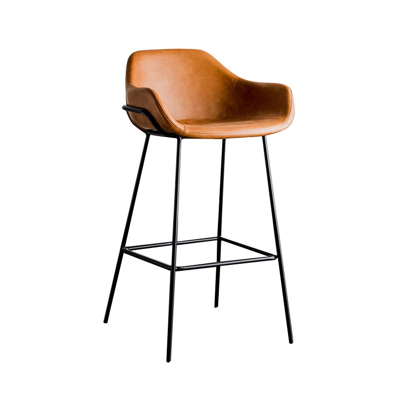 Tabouret de bar à dossier bas Bucket Tabourets de hauteur de comptoir armés en cuir