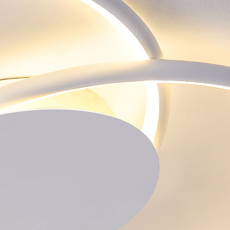 Metal Ceiling Mount Light Fixture Nordic Style LED Flush Mount Ceiling Light