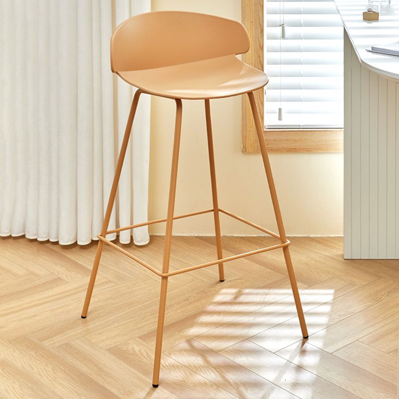 Scandinavian Matte Finish Metal Bar Stool Milk Tea Shop Footrest Stool
