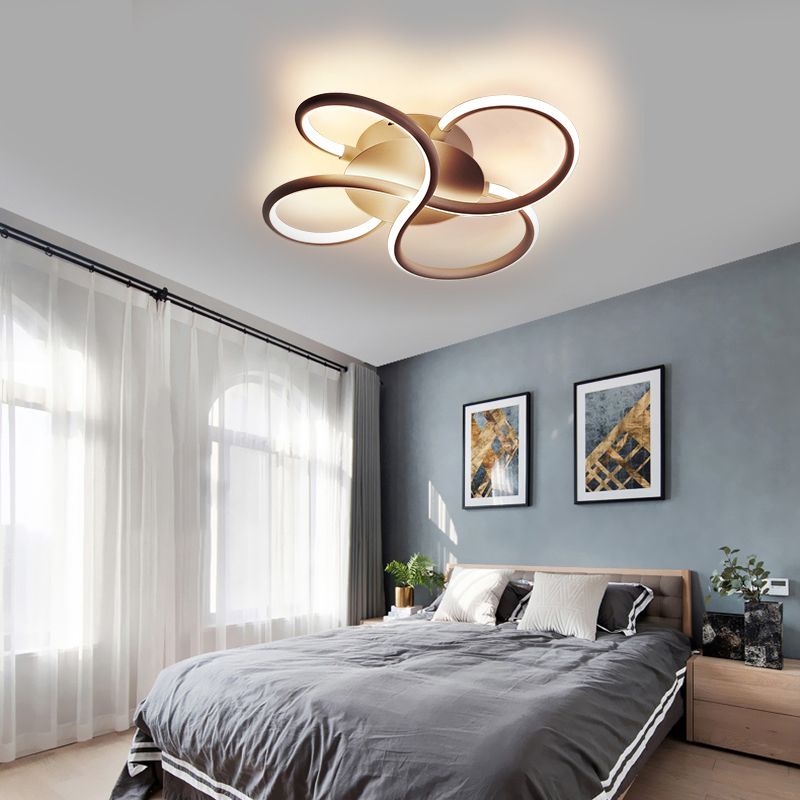 Blumenform Acryl Flush Mount Moderne LED Weiß/Kaffee Flush Mount Leuchte in Weiß/Warmes Licht, 16.5"/23.5"/31.5" Breite