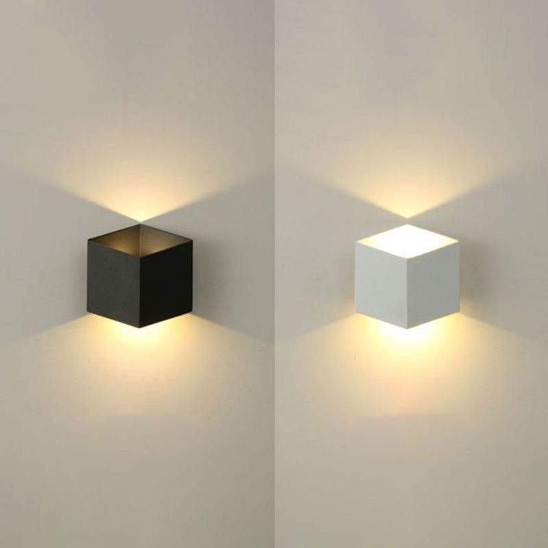 Geometric Shape Wall Lamp Modern Style Metal 2 Lights Wall Lights in White/Black