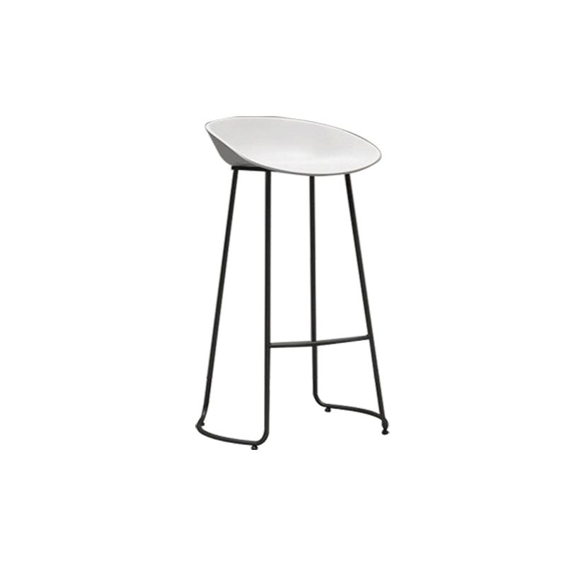 Industrial Plastic Bar Stool Armless Dining Stool with Metal Base