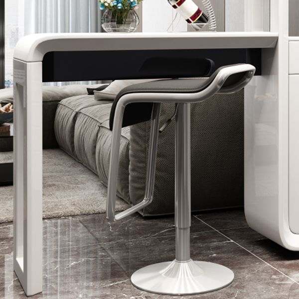 Mesa de barra laminada blanca glamorosa 39.3 "H Mesa de bistro con portavasos, solo mesa