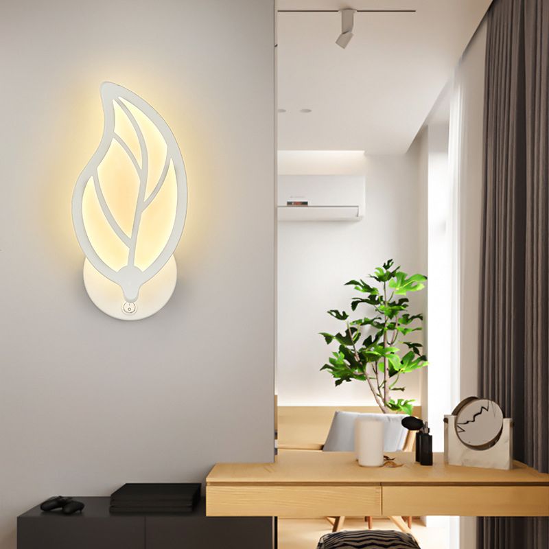 Contemporary Style Geometric Wall Mounted Lamps Metal 1 Light Wall Mounted Lights in White