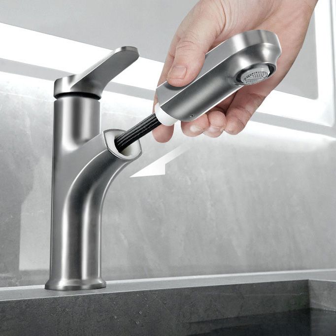 Contemporary Bathroom Faucet Brass Lever Handle Pull-out Sink Faucet