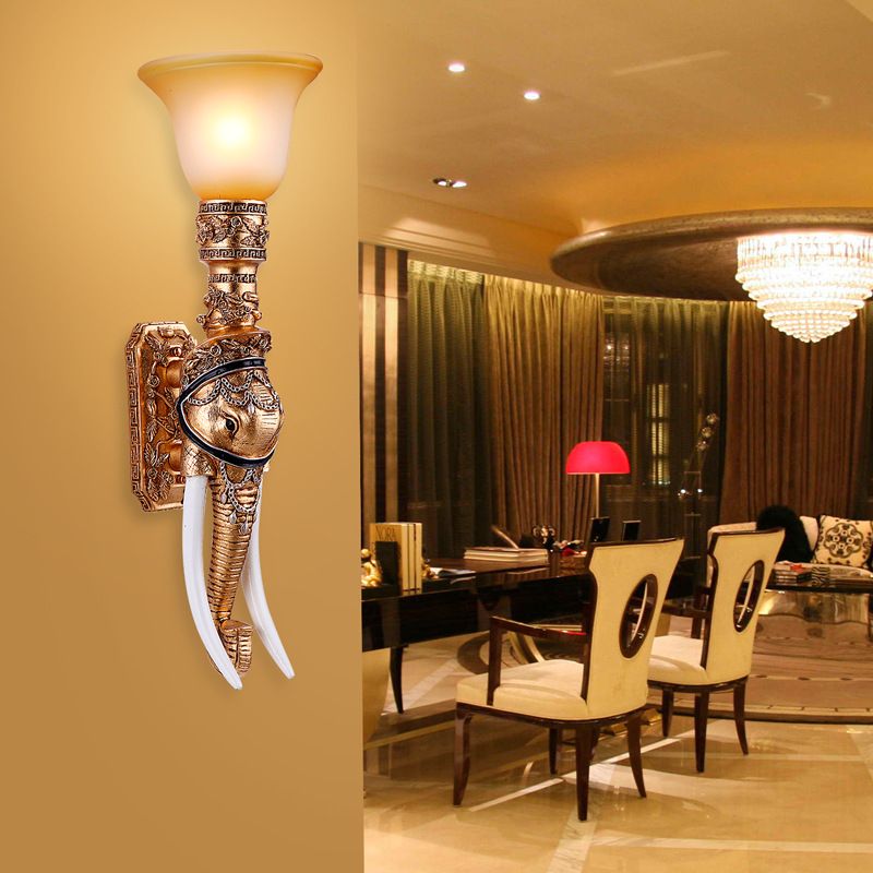 Gold 1 Bulbe Light Light Traditional Resin Elephant Head Murd Murd Murd With Bell Grosted Glass Shade