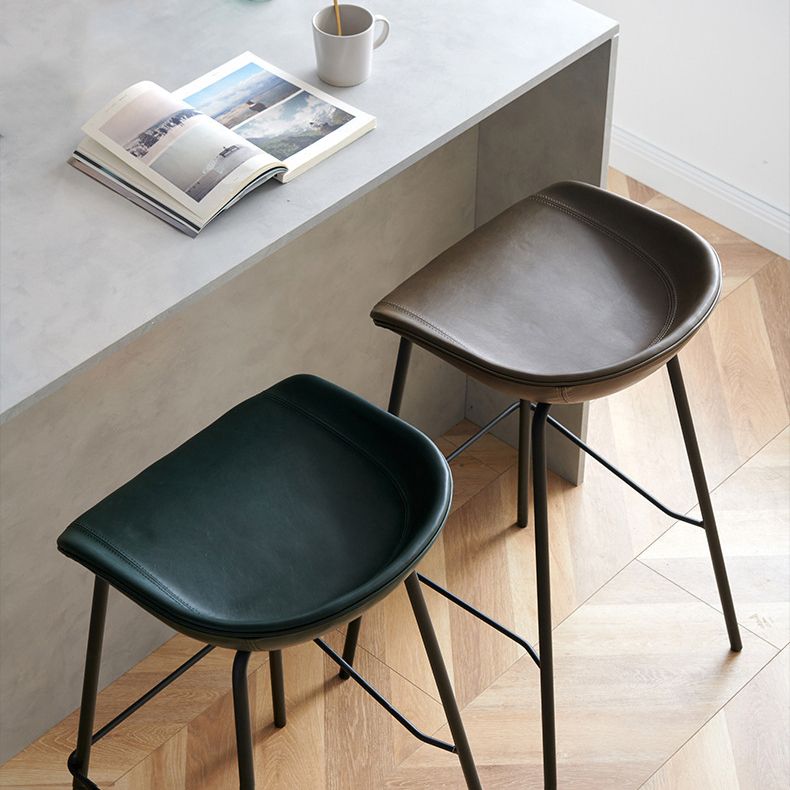 Contemporary PU Leather Bar-stool Bucket Seat Counter Bar Stool with Metal Legs