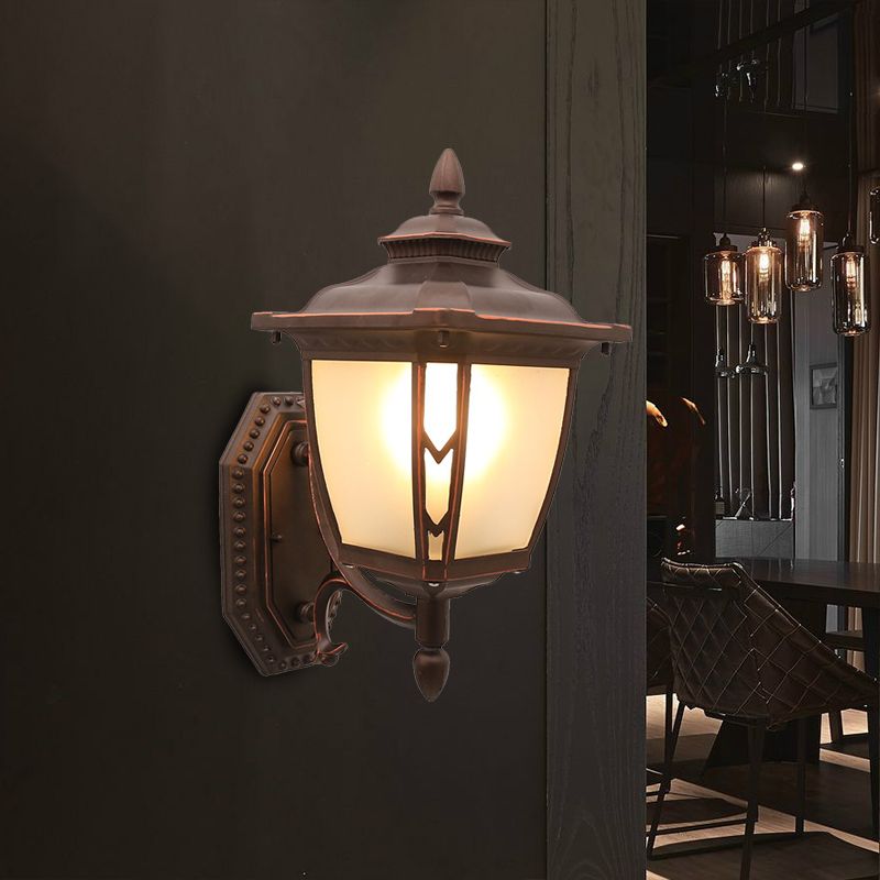 Café 1-Light Wall Mount Location Lodges Grosted Glass Pincone Gald Mur Sconce éclairage pour extérieur