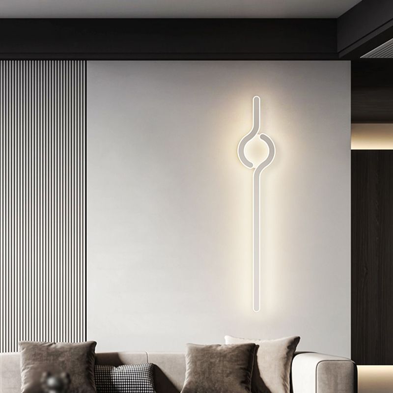 Linear Shape Metal Wall Sconce Modern Single Light Wall Mount Lighting
