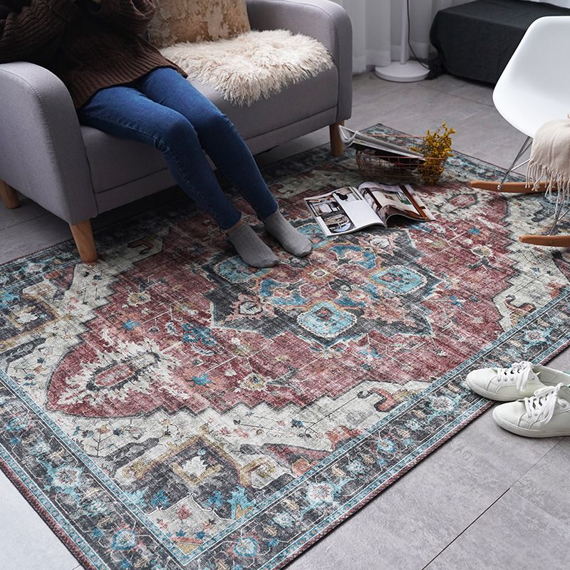 Retro Floral Print Rug Multi-Colored Rustic Area Rug Polypropylene Easy Care Non-Slip Backing Carpet for Room