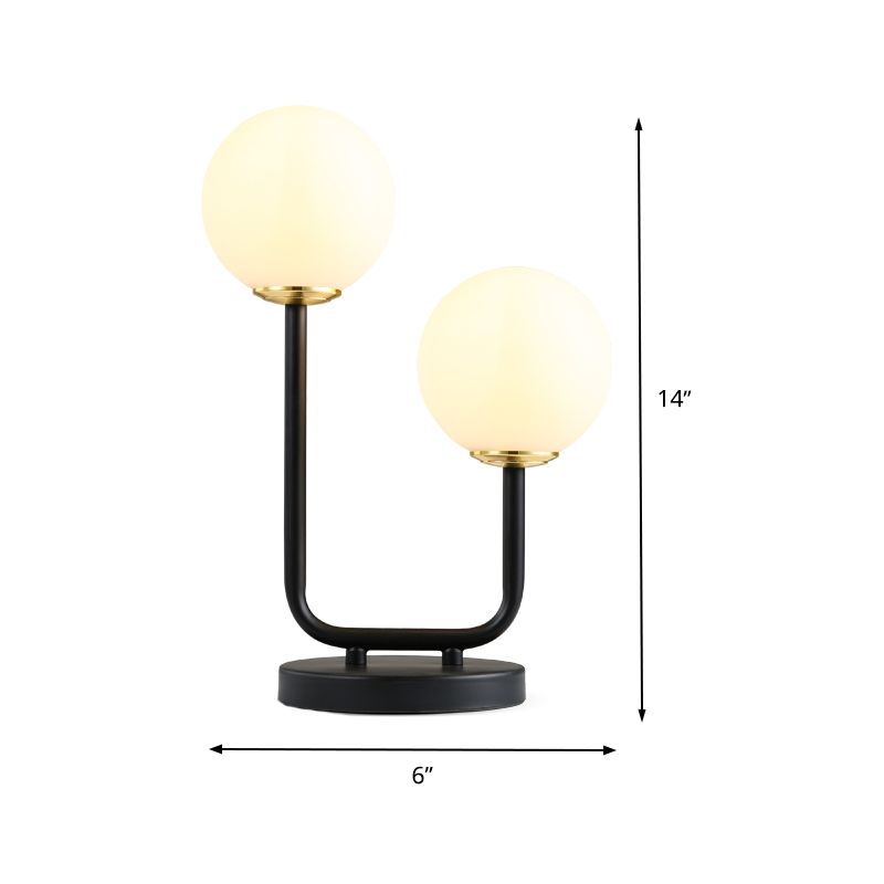 2 heads tavolo da letto leggero lampada da scrivania nera moderna con tonalità in vetro opale globo