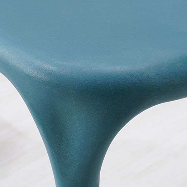 Sillas apilables de estilo moderno, silla con respaldo abierto sin brazos y patas de plástico para cocina