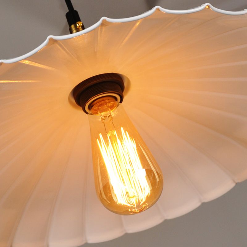 Lampada a sospensione di ferro a sospensione a sospensione industriale.