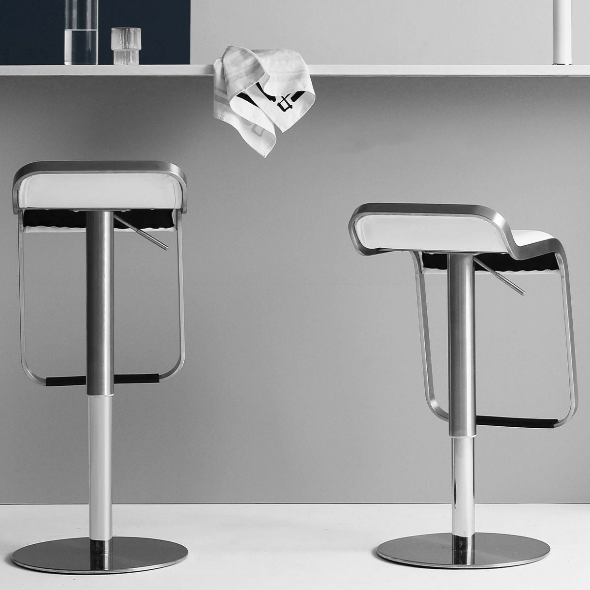 Modern Style Adjustable Backrest Counter Stool with Leather Cushion