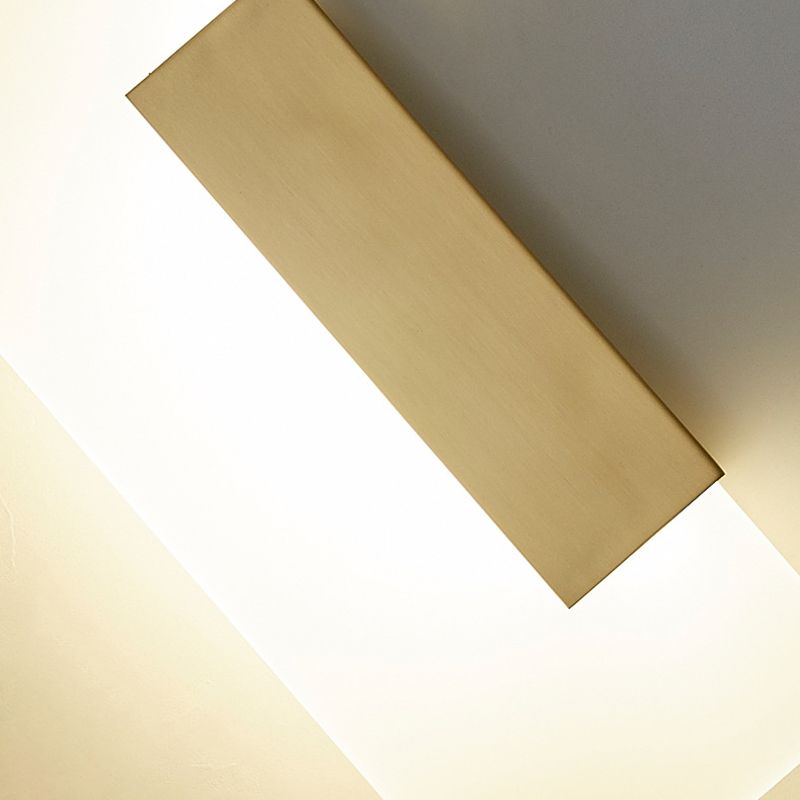 1-Light Rectangle Wall Lamp Modern Metal Sconce Light Fixture