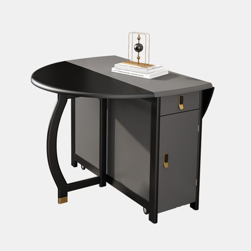 Mesa de comedor moderna de mediados de siglo
