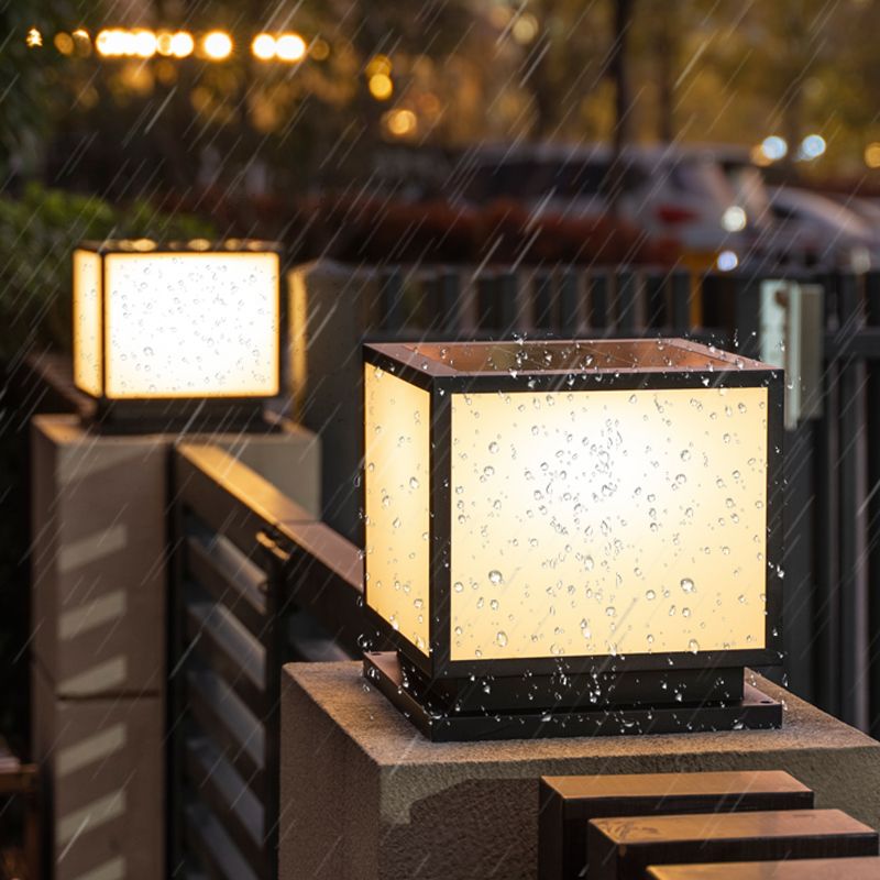 Contemporary LED Pillar Light Simple Black Solar Lighting Fixture for Garden