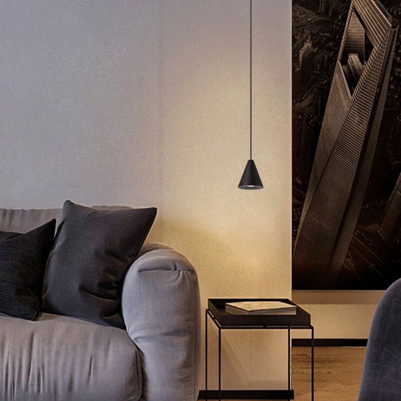 Pendentif intérieur minimaliste, éclairage pendentif en métal à LED noir à 1 lumière pour chambre à coucher