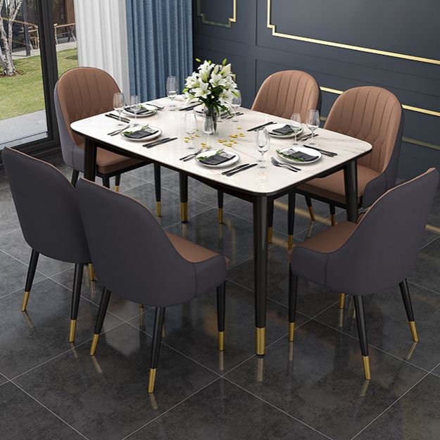 Glamstil Faux Lederstuhl Parsons Essstuhl für Zuhause mit schwarzen Beinen