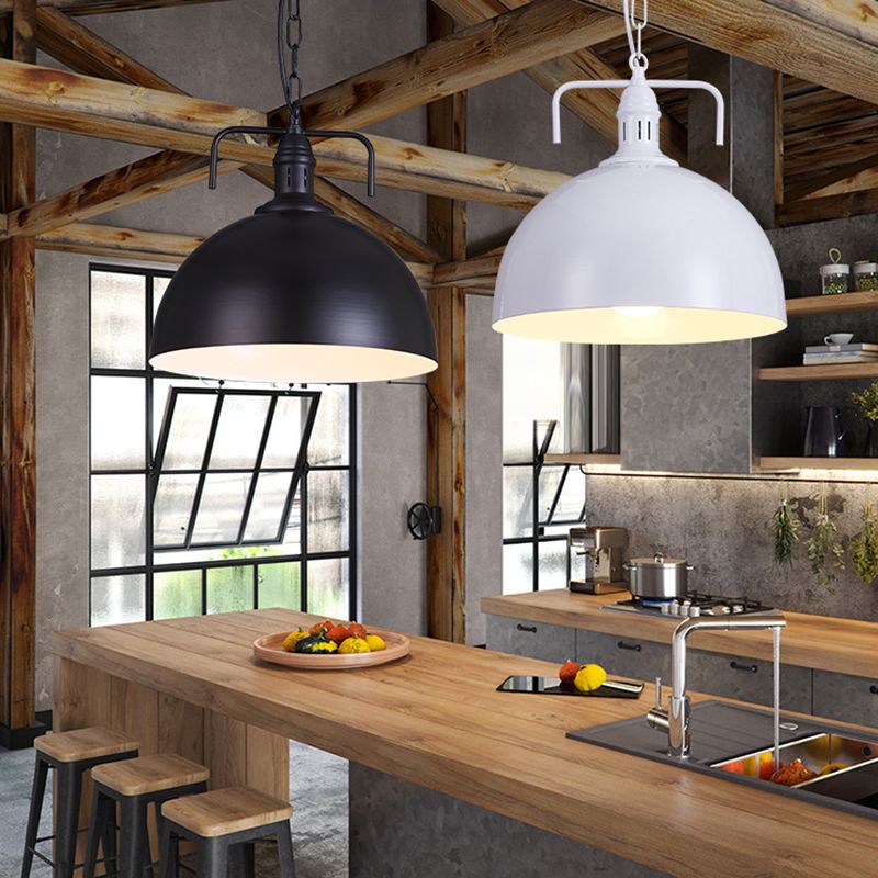 Lumière suspendue industrielle colorée d'éclairage de pendentif en métal pour le salon