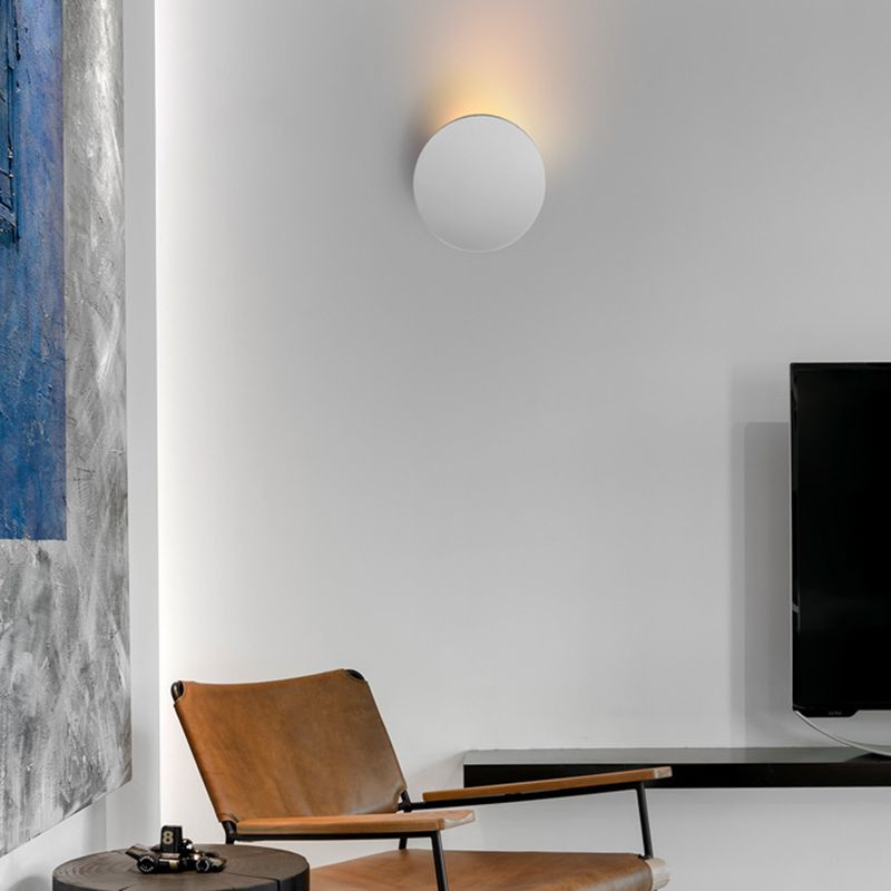 Oval Shade Metal Wall Sconce Modern Style Single Light Wall Mount Lighting