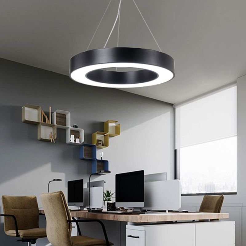 Lampada rotonda Black Lampada rotonda LED Minimalist LED Impiccamento per l'ufficio