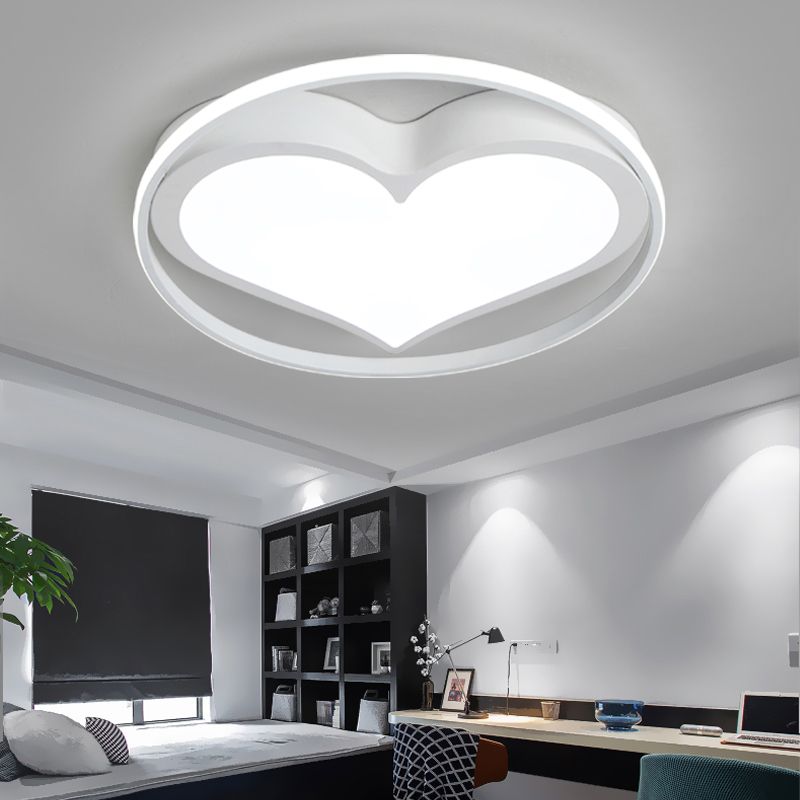 Modern Circular Ceiling Lamp with Loving Heart Acrylic Metal Flush Ceiling Light for Living Room