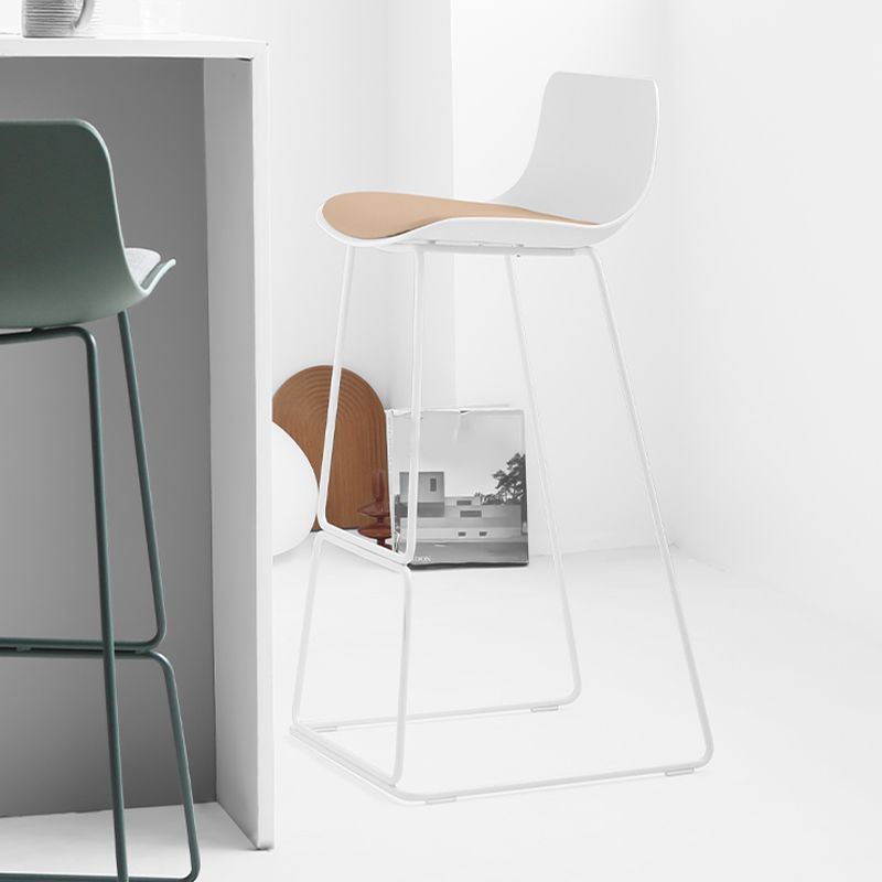 Industrial Indoor Armless Stool Plastic Bar Stool with Upholstered