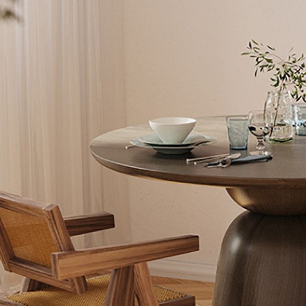 Mesa de comedor de madera maciza en color marrón para mesa moderna de restaurante con base de madera