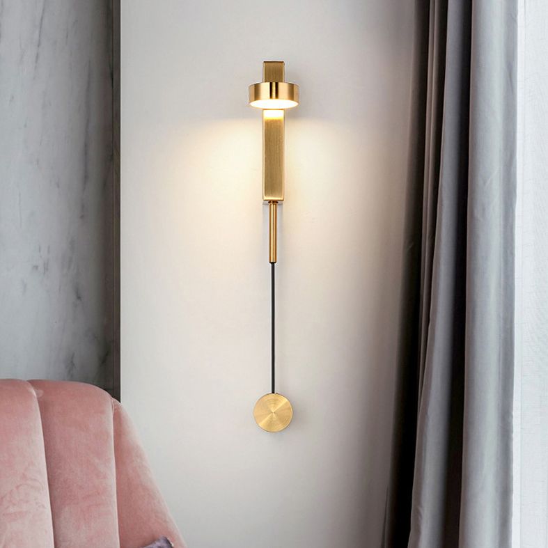 Modern Simple LED Circle Wall Mounted Light 1-Light Metal Wall Lamp for Bedroom