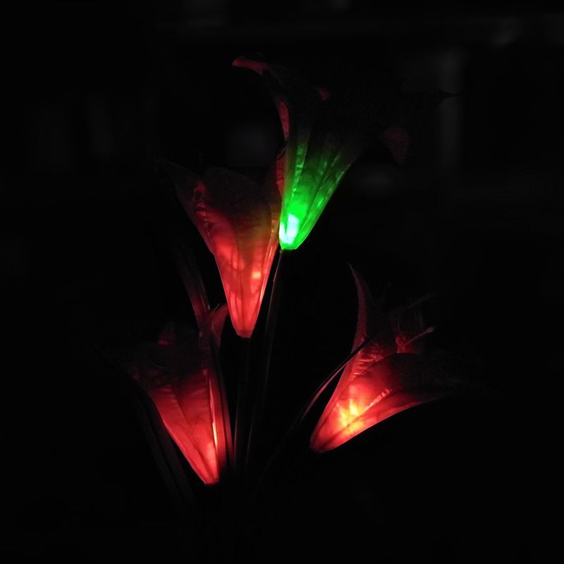 Artificial Lily LED Landscape Light Modern Plastic 4 Heads Courtyard Solar Ground Lighting