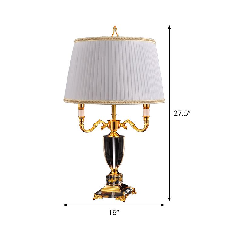 Weißer Drum Shade Schreibtisch hell modern