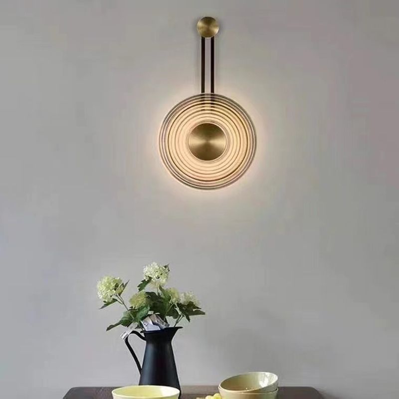 Single Modern Brass Wall Mounted Sconce LED Round Glass Wall Light for Foyer