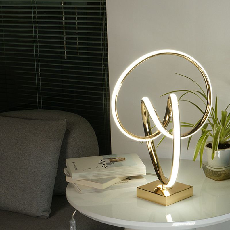 Acrylic Twisted Table Light Simple Polished Gold LED Night Stand Lamp in Warm/White Light