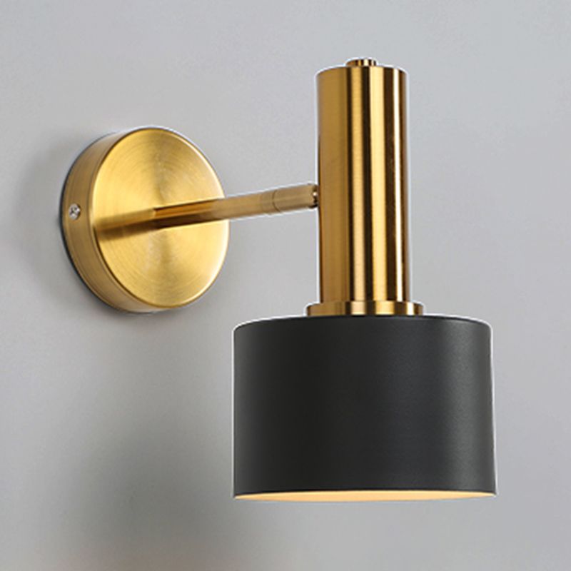 Postmodern Metal Wall Sconce 1 Blub Golden Wall Mounted Light Fixture for Bedroom