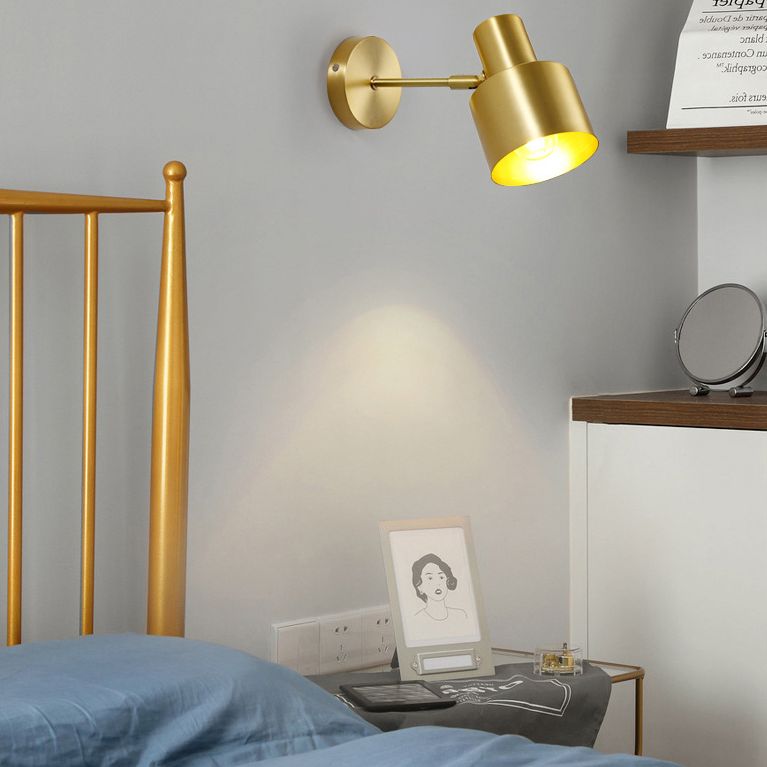 Angolo regolabile a parete in ottone lampada a forma di torcia post moderno semplicità luci di scarico per la camera da letto