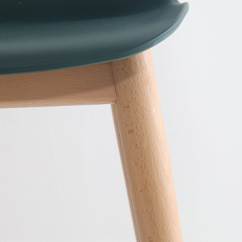 Scandinavian Style Bar-stool with Bucket Seat Counter Stool for Restaurant Bar